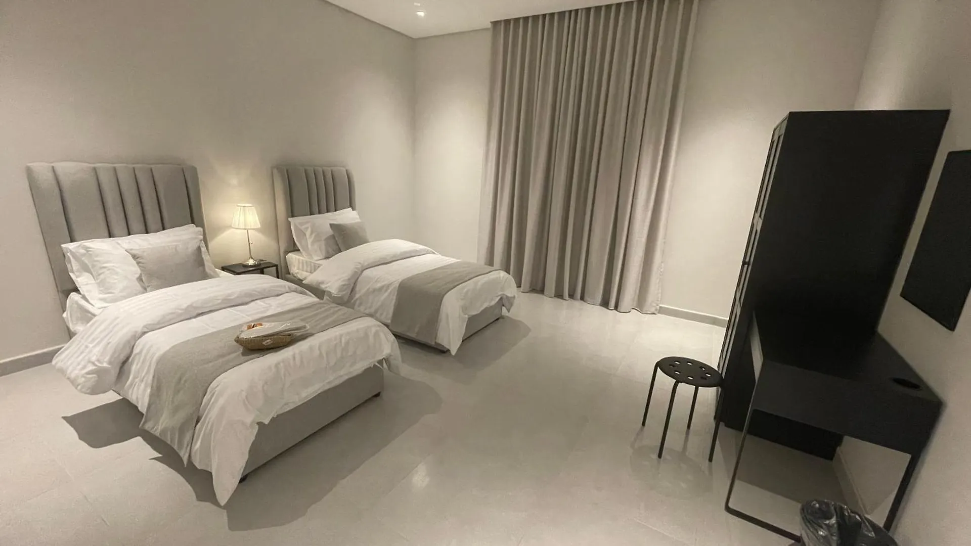 مسكن قطون - حطين D7 - اطلالة حديقة Riyadh Apartment